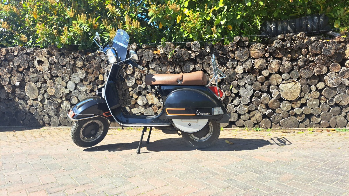 1985 Vespa Other Image 1